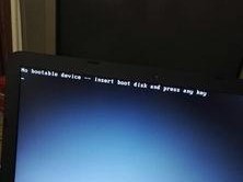 电脑重装w10系统后开不了机,故障排查与解决攻略