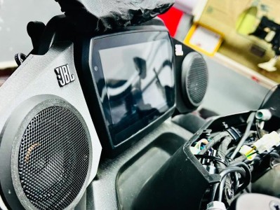 带音响的摩托车,带音响摩托车的时尚改装与骑行体验