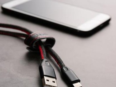 揭秘USB接口的类型及应用领域(探索USB1.0、USB2.0、USB3.0和USB4.0的区别与特点)
