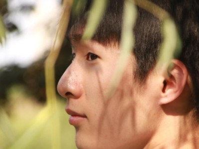佳能750D18135拍人怎么样？（探索佳能750D18135镜头的人像摄影能力）
