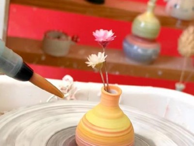 电脑制作简单花瓶教程（一步步教你用电脑制作独特的花瓶）